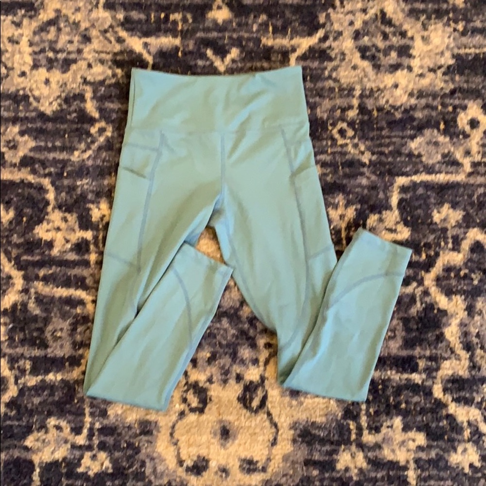 Zyia Pocket Light n Tight Sz 2